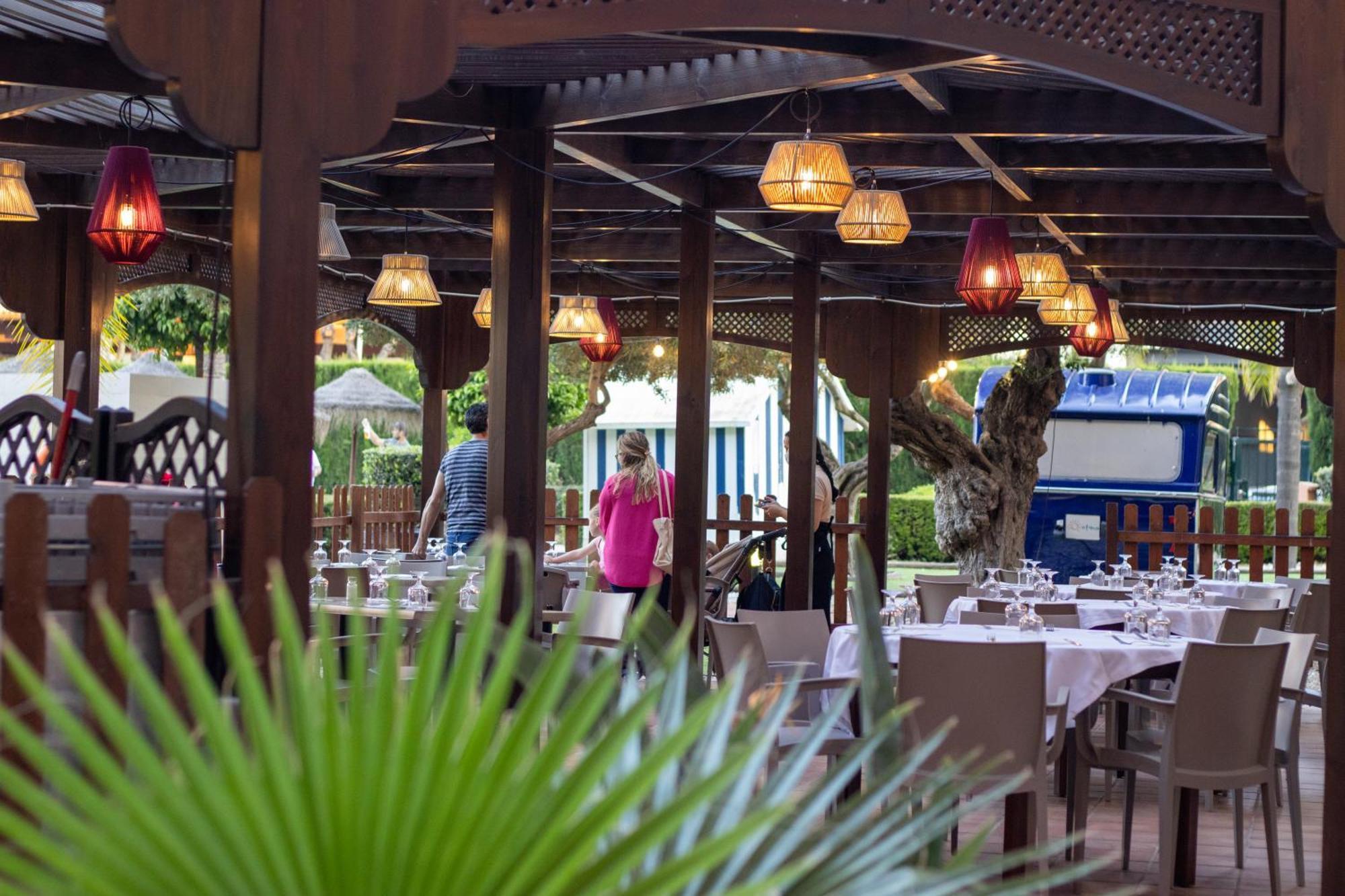 Ohtels Islantilla Zewnętrze zdjęcie